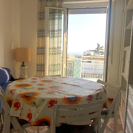 ^*flaminia Attico^* Zona Foce Centro Sanremo! 4 Posti Letto!
